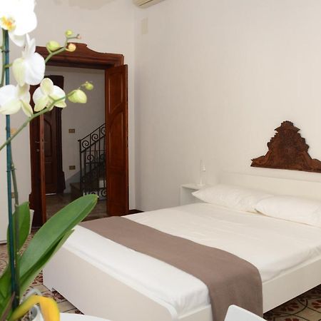 Bed and Breakfast Casa Cabras Siniscola Exterior foto